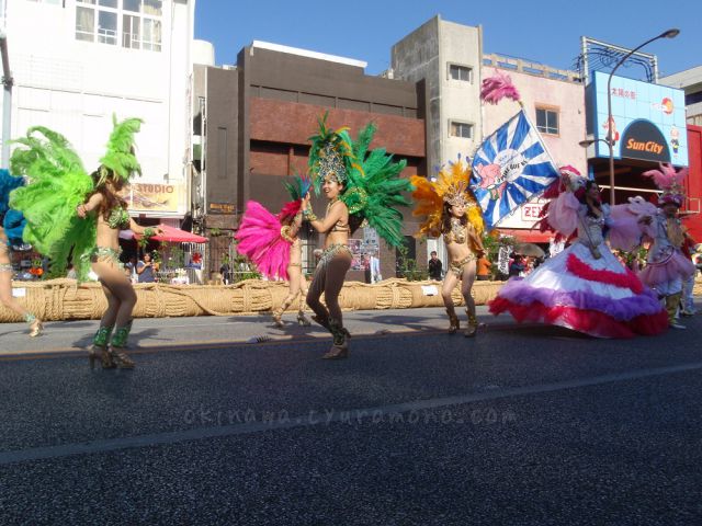 沖縄国際カーニバル